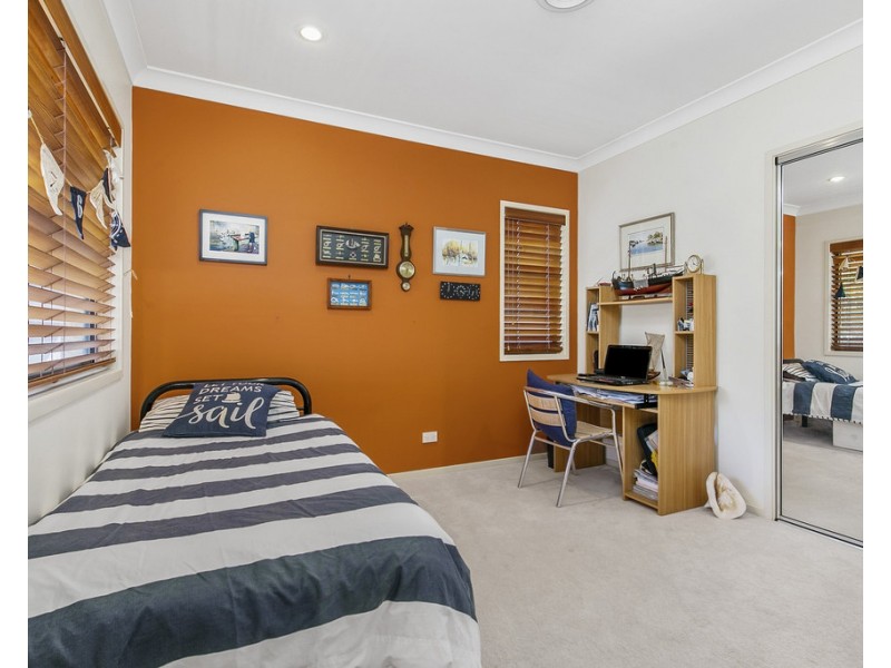 20 Cleveland Terrace, Ormiston QLD 4160