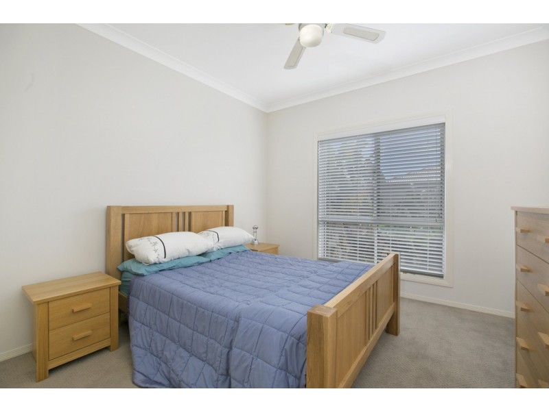 6 Syracuse Street, Redland Bay QLD 4165