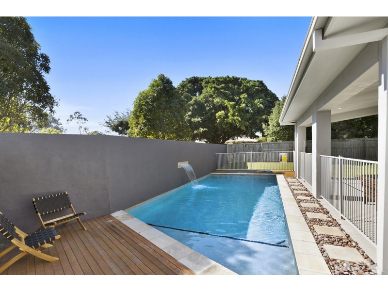 4 Casey Court, Wellington Point QLD 4160