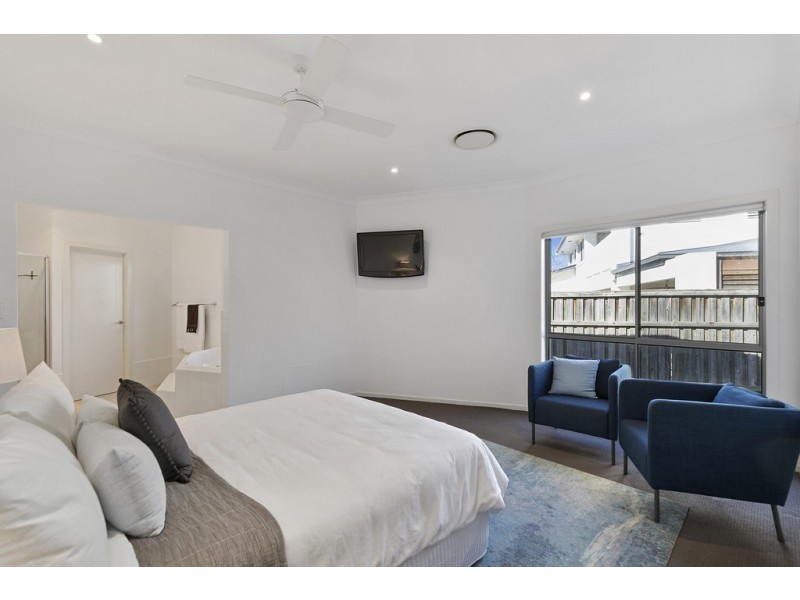 4 Casey Court, Wellington Point QLD 4160