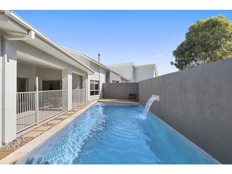 4 Casey Court, Wellington Point QLD 4160