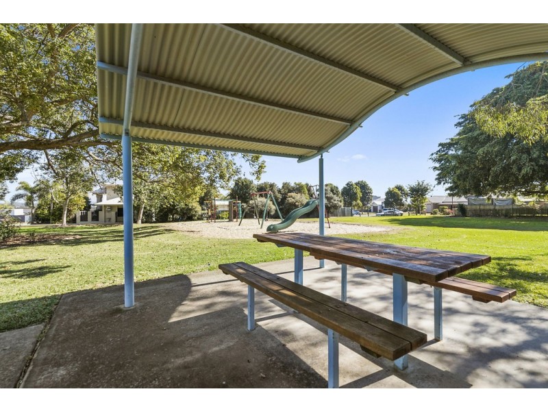 4 Casey Court, Wellington Point QLD 4160