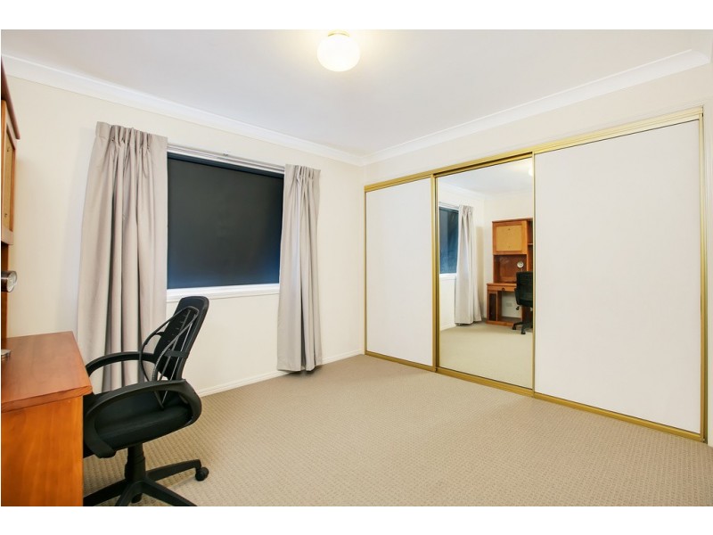 17 Bath Street, Birkdale QLD 4159