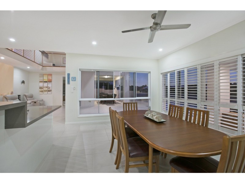 20 Helena Street, Wellington Point QLD 4160