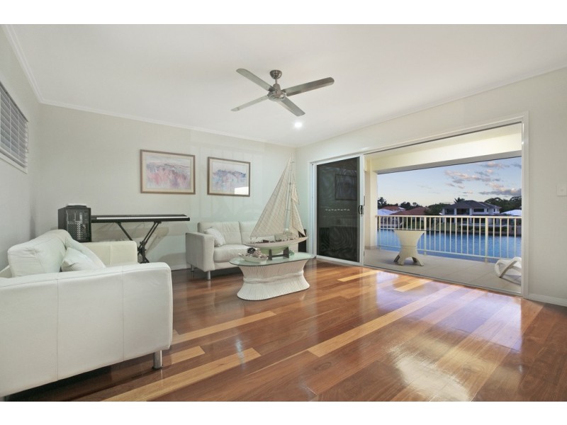 20 Helena Street, Wellington Point QLD 4160