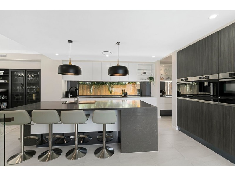 46 O’Connell Parade, Wellington Point QLD 4160