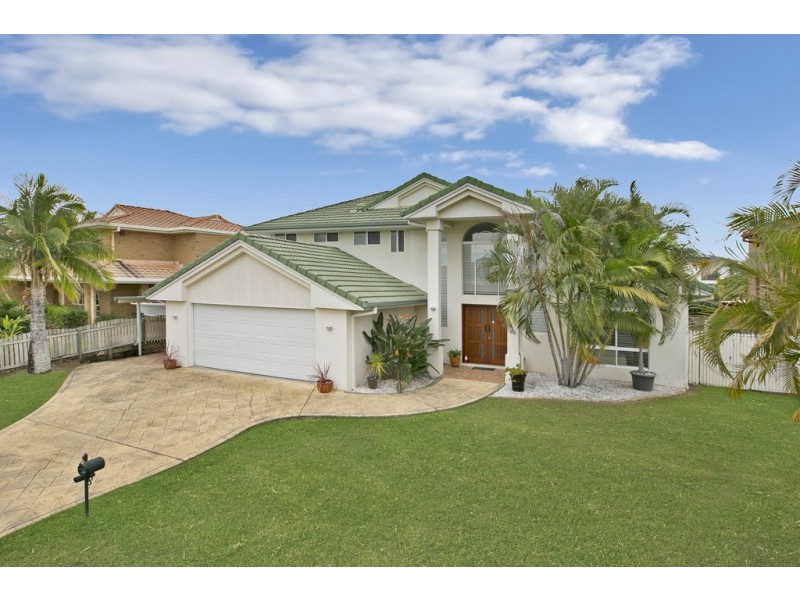 42 Dorsal Drive, Birkdale QLD 4159