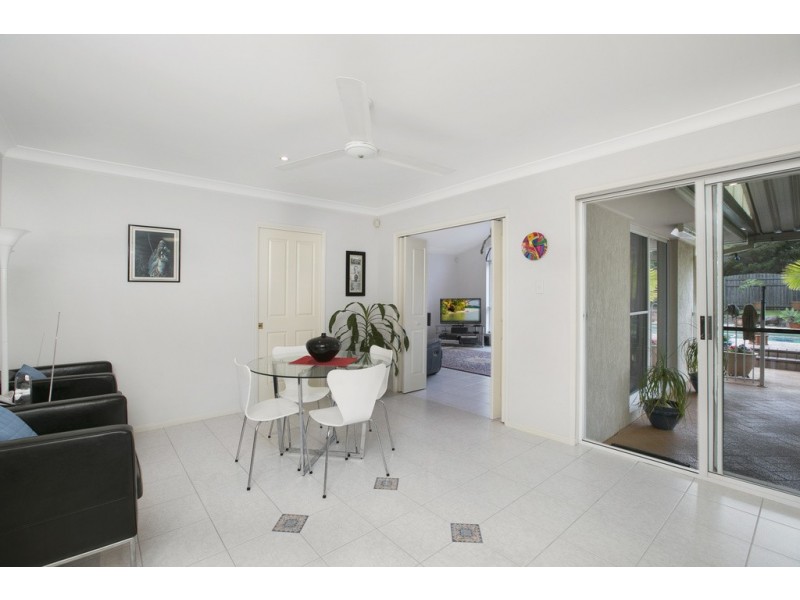 42 Dorsal Drive, Birkdale QLD 4159