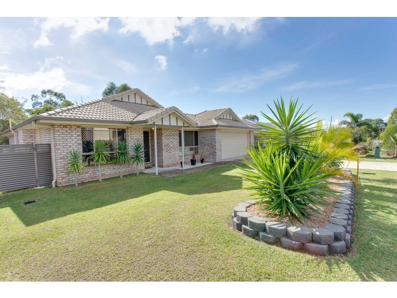 13 Portland Parade, Redland Bay QLD 4165