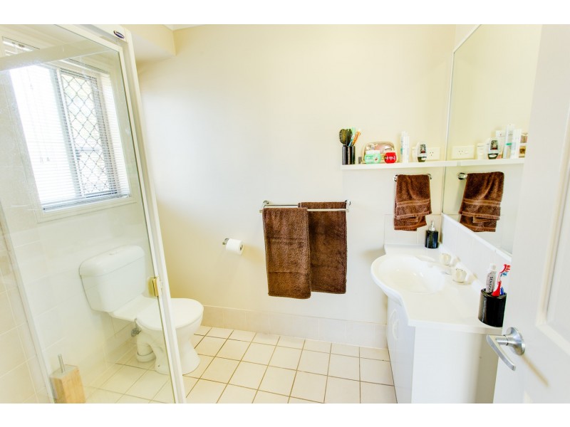 13 Portland Parade, Redland Bay QLD 4165