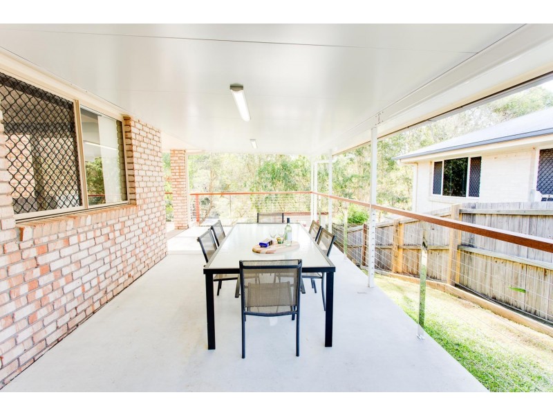 13 Portland Parade, Redland Bay QLD 4165