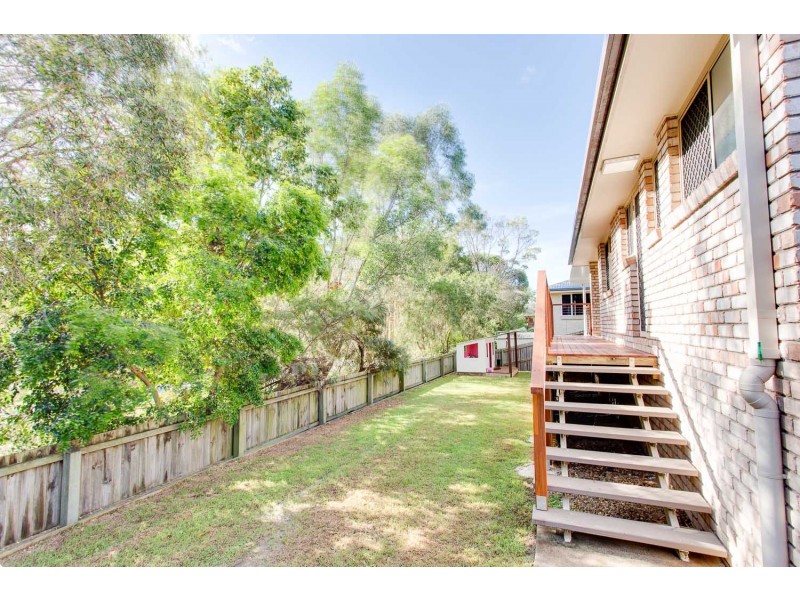 13 Portland Parade, Redland Bay QLD 4165