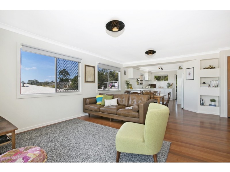 15 Bernecker Street, Carina QLD 4152