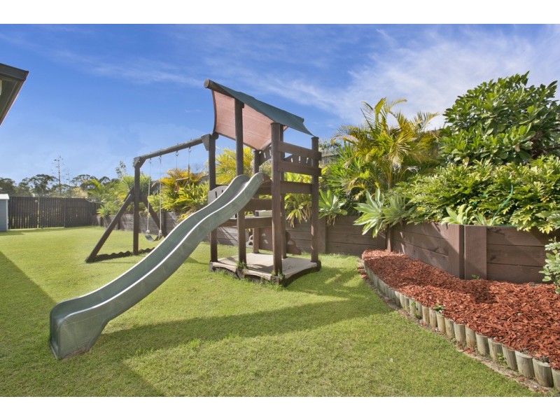 35 Whipbird Circuit, Victoria Point QLD 4165
