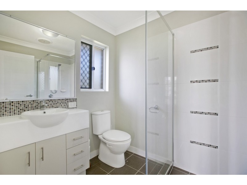 35 Whipbird Circuit, Victoria Point QLD 4165