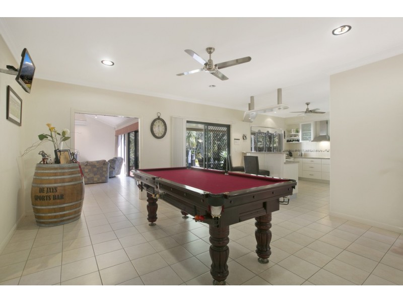 64 Allan Day Drive, Wellington Point QLD 4160