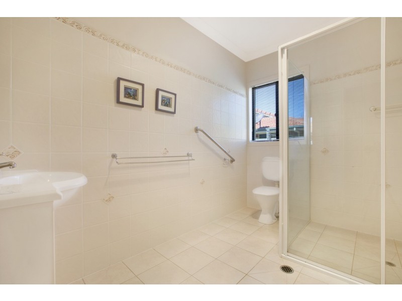 64 Allan Day Drive, Wellington Point QLD 4160