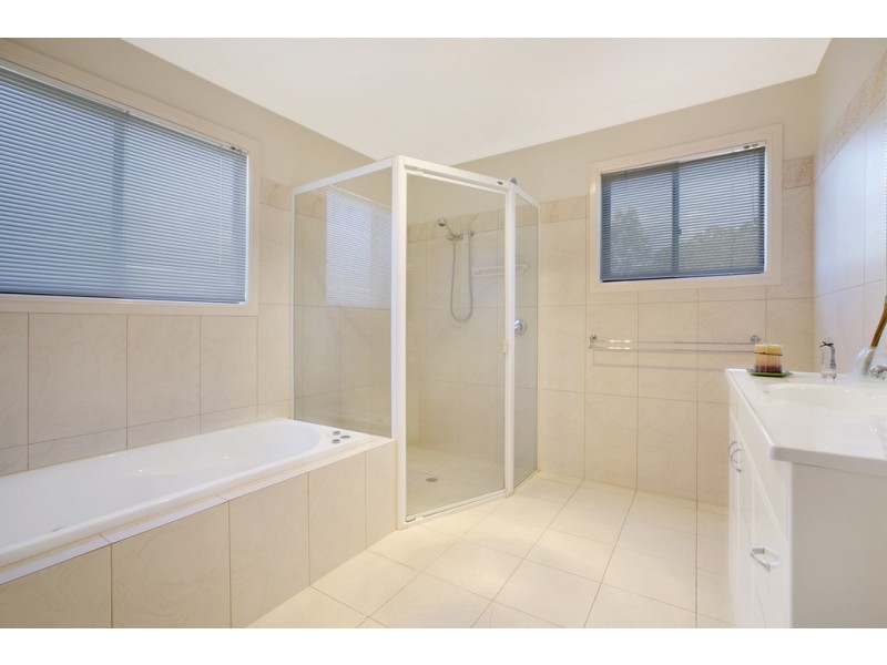 64 Allan Day Drive, Wellington Point QLD 4160