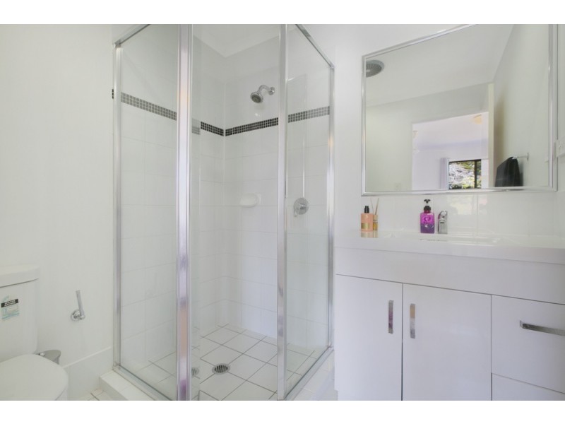 6 Jellicoe Street, Wellington Point QLD 4160