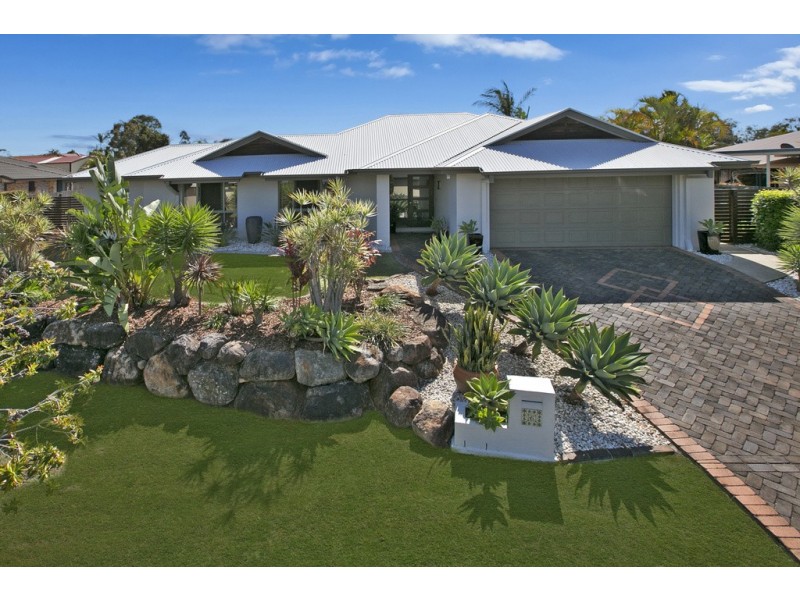 6 Schonrock Street, Wellington Point QLD 4160