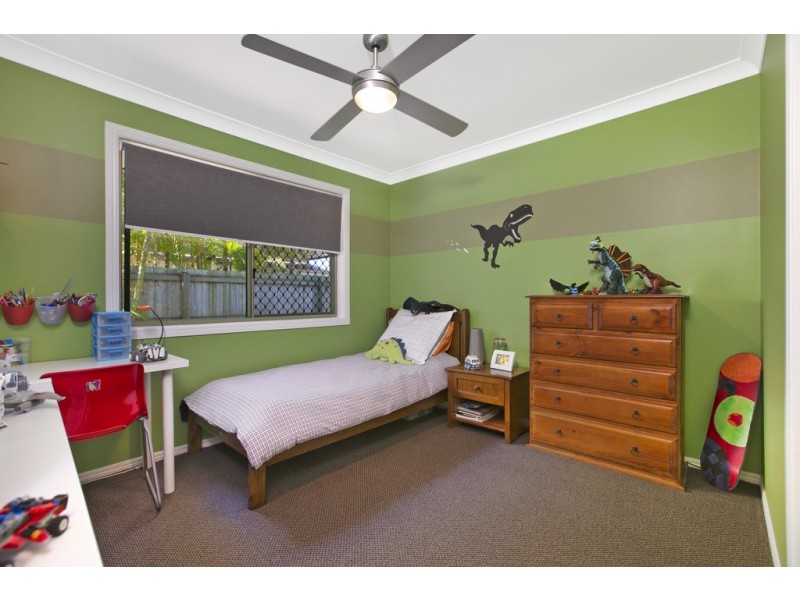 6 Schonrock Street, Wellington Point QLD 4160