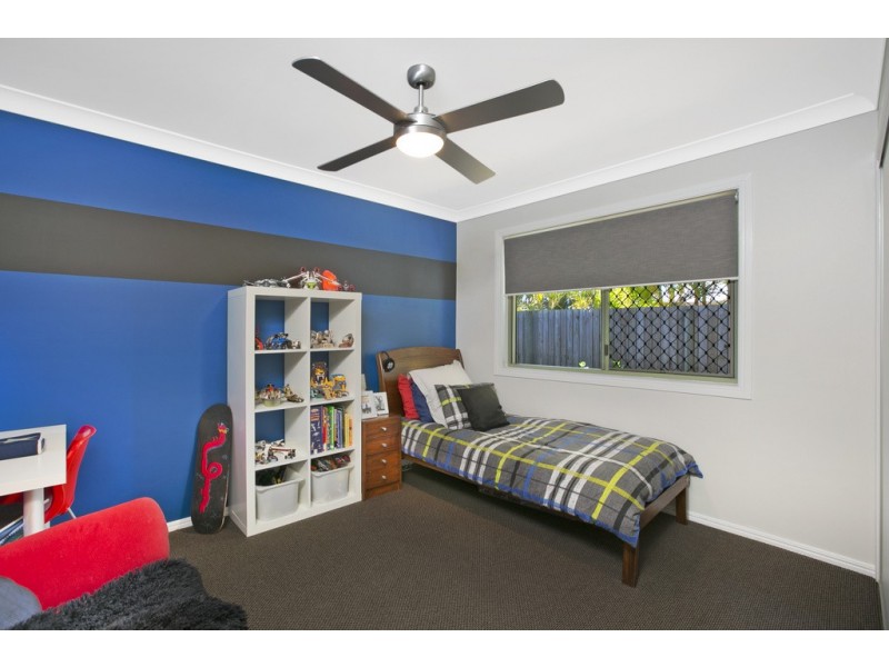 6 Schonrock Street, Wellington Point QLD 4160