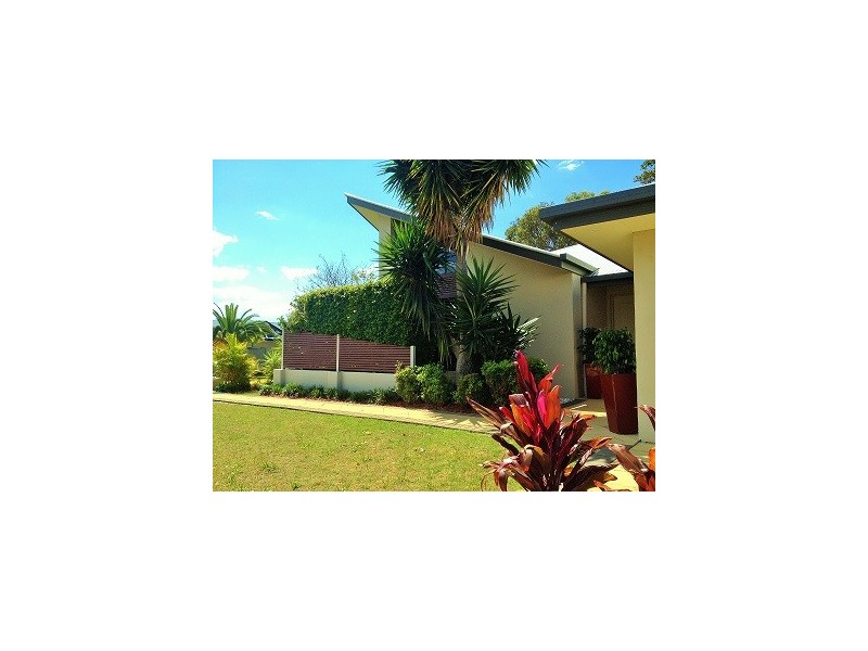 25 Canegrove Cct, Wellington Point QLD 4160