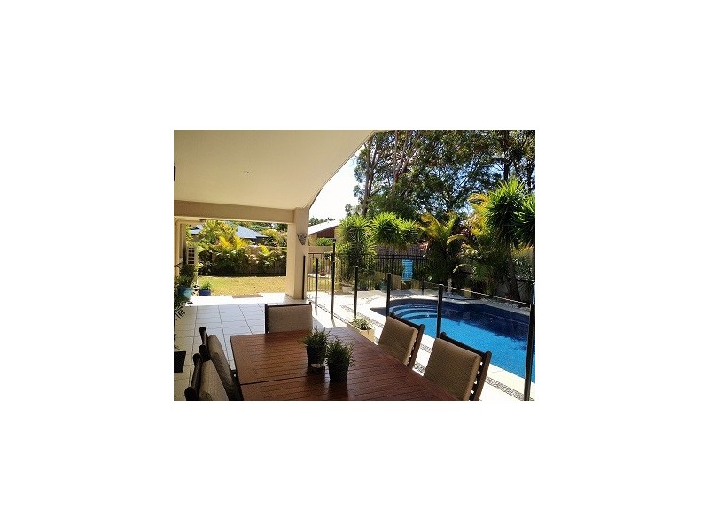 25 Canegrove Cct, Wellington Point QLD 4160