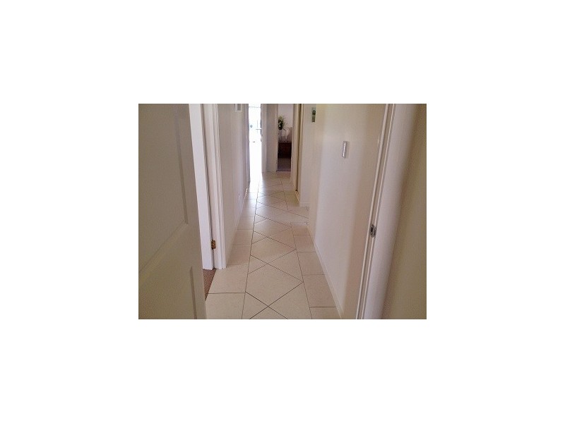 25 Canegrove Cct, Wellington Point QLD 4160