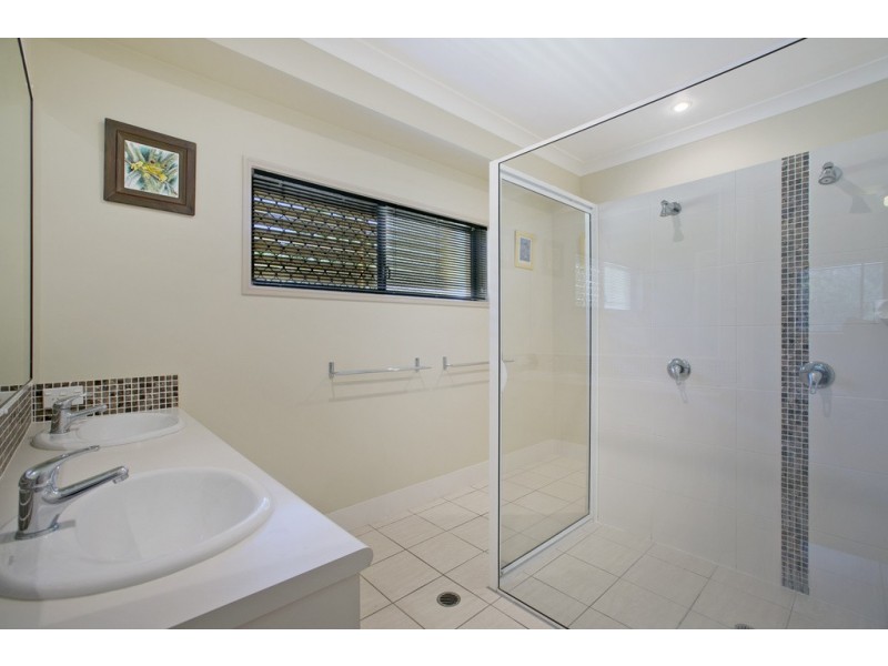 6 Windsong Circuit, Cleveland QLD 4163