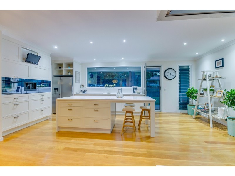 27 Pioneer Road, Sheldon QLD 4157
