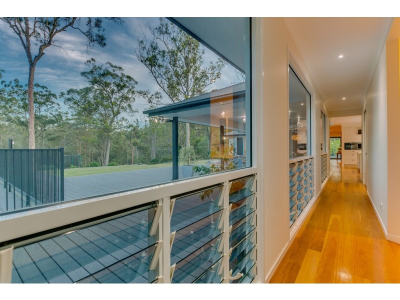 27 Pioneer Road, Sheldon QLD 4157