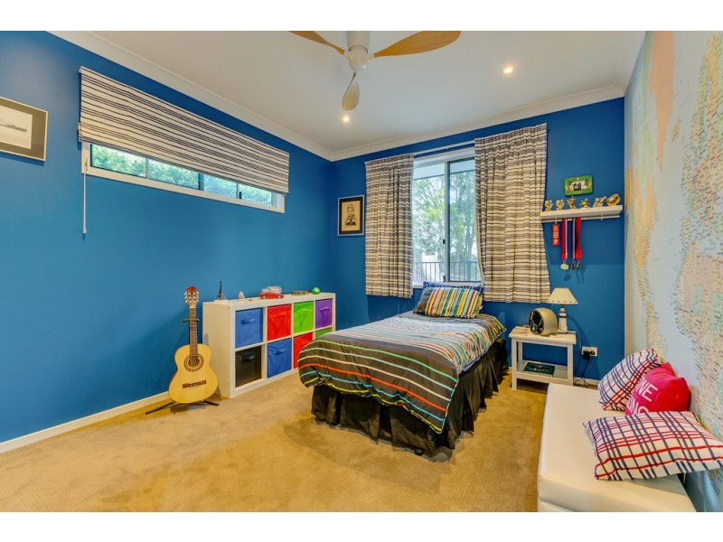 27 Pioneer Road, Sheldon QLD 4157