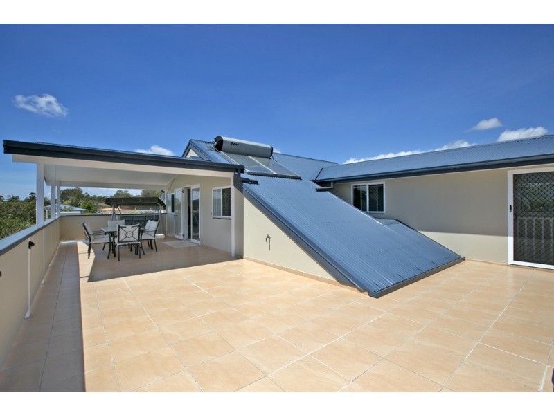 5 Price Avenue, Birkdale QLD 4159