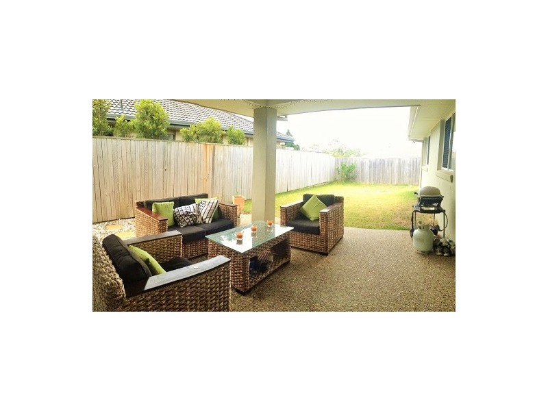 5 Kingsway Street, Wellington Point QLD 4160