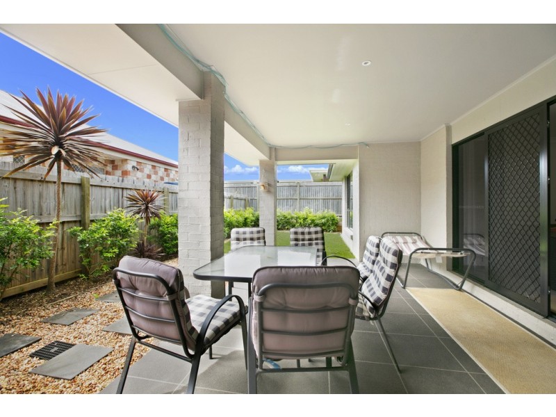 20 Pentecost Place, Redland Bay QLD 4165