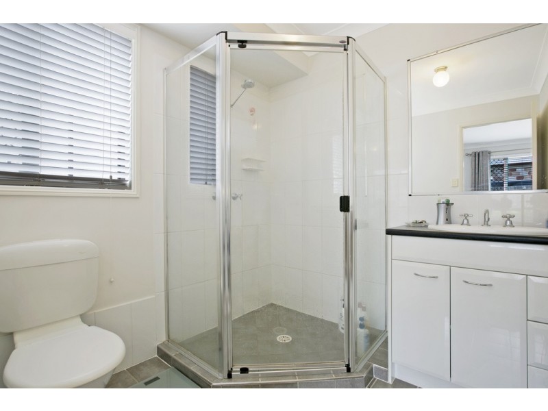 20 Pentecost Place, Redland Bay QLD 4165
