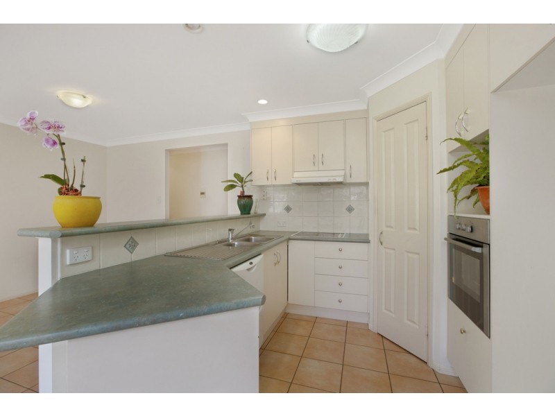 69 Belford Drive, Wellington Point QLD 4160