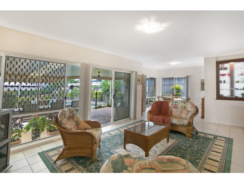 11 Cronin Drive, Wellington Point QLD 4160