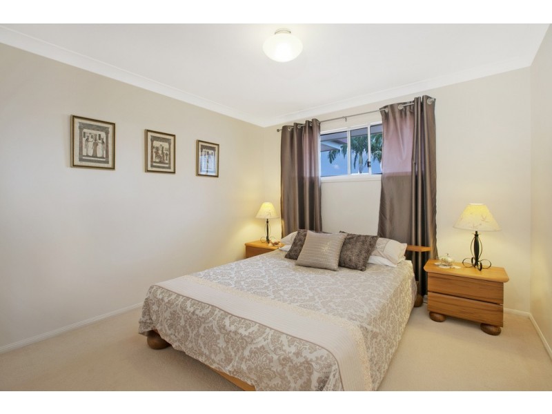 11 Cronin Drive, Wellington Point QLD 4160