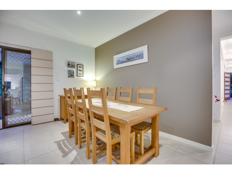 22 Yorston Place, Ormiston QLD 4160