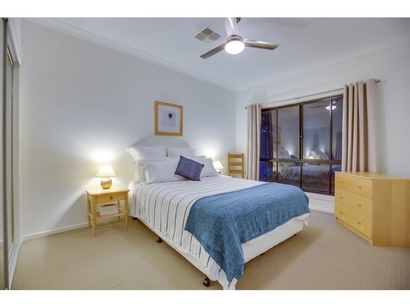 22 Yorston Place, Ormiston QLD 4160