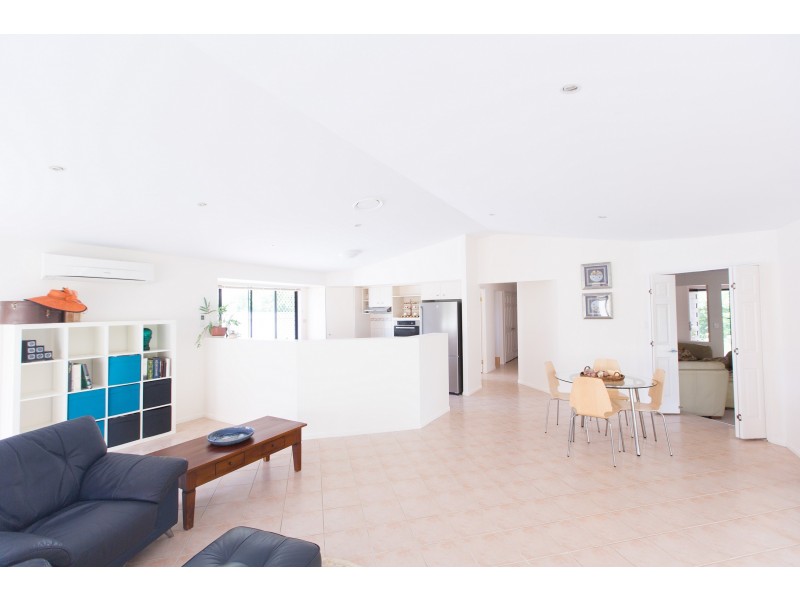 19 King Island Drive, Wellington Point QLD 4160