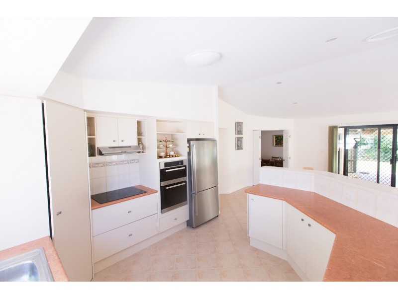 19 King Island Drive, Wellington Point QLD 4160