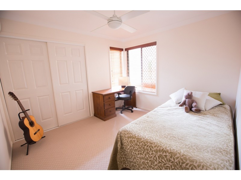 19 King Island Drive, Wellington Point QLD 4160