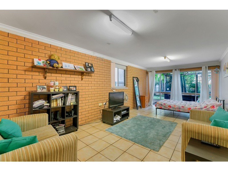 34 Douro Road, Wellington Point QLD 4160
