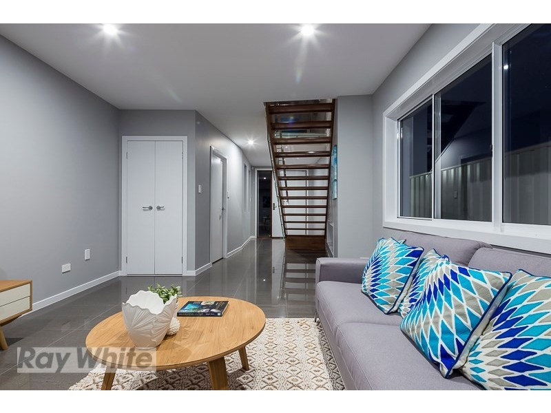 9A Wilson Esplanade, Victoria Point QLD 4165