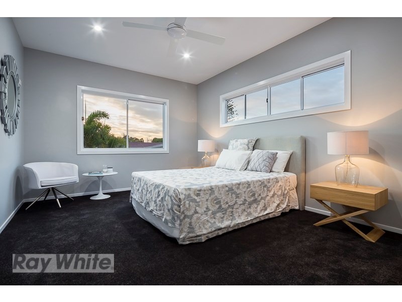 9A Wilson Esplanade, Victoria Point QLD 4165