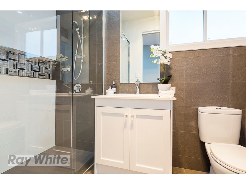 9A Wilson Esplanade, Victoria Point QLD 4165