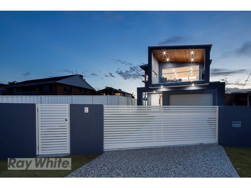 9A Wilson Esplanade, Victoria Point QLD 4165